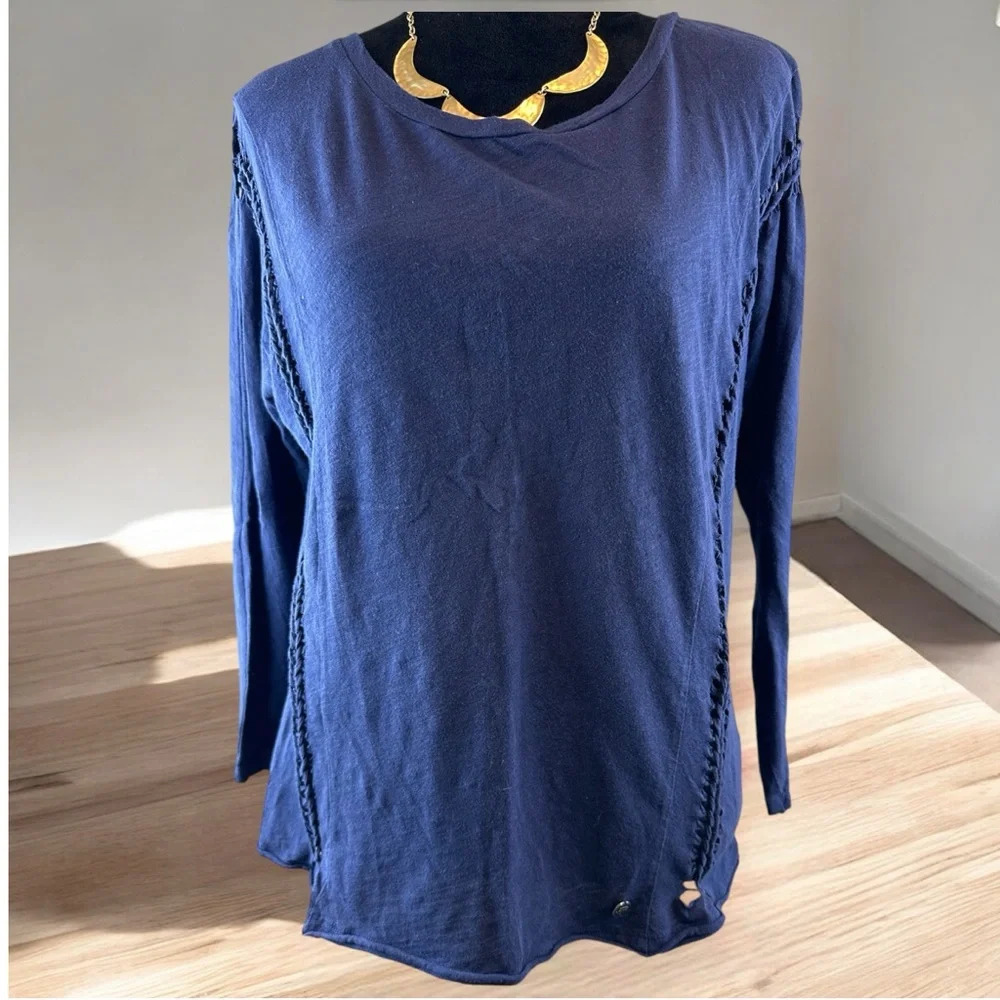 Vans Women’s Navy Blue Long Sleeve Crochet Detail Top Size‎ Medium Boho Casual